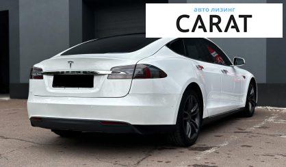 Tesla Model S 2015