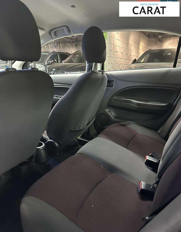 Mitsubishi Mirage 2019