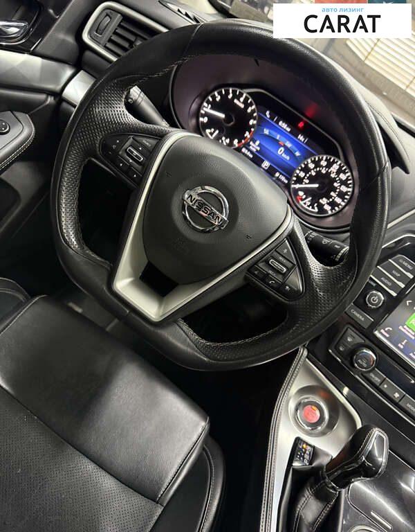 Nissan Maxima 2019