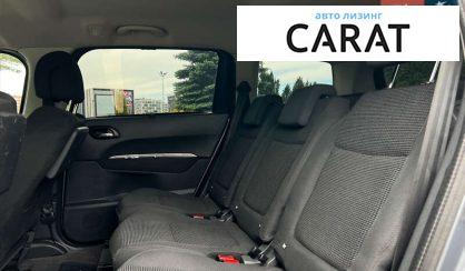 Peugeot 5008 2011