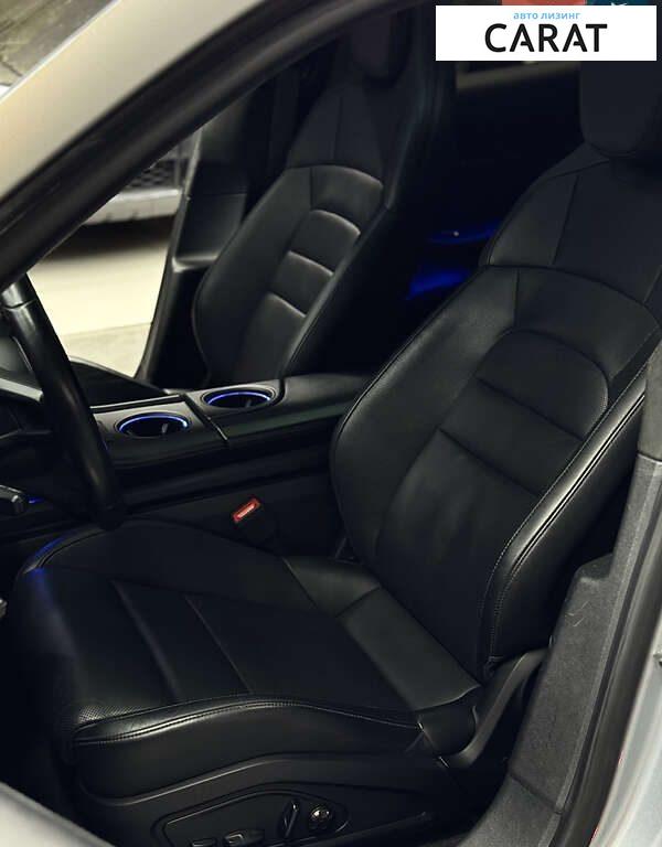 Porsche Taycan 2020