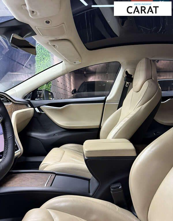Tesla Model S 2017