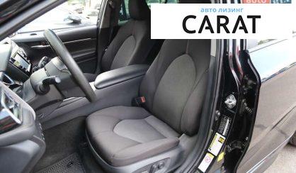 Toyota Camry 2019