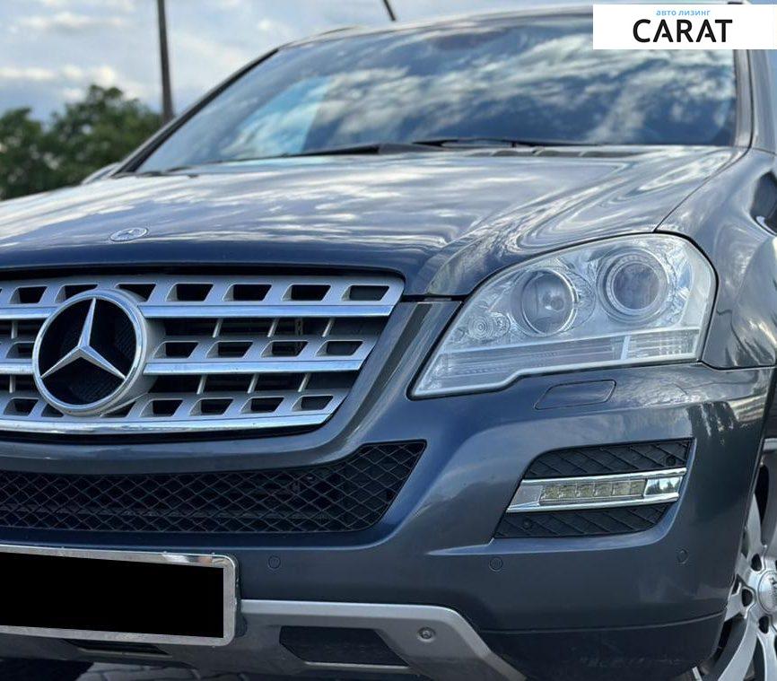 Mercedes-Benz M-Class 2010