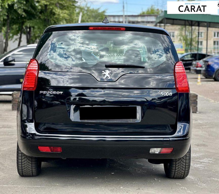Peugeot 5008 2013