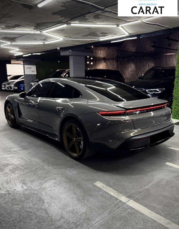 Porsche Taycan 2020