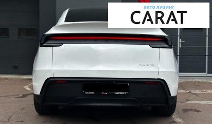 Tesla Model Y 2025