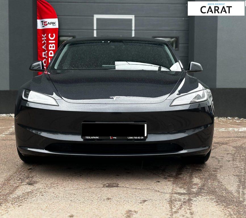 Tesla Model 3 2024