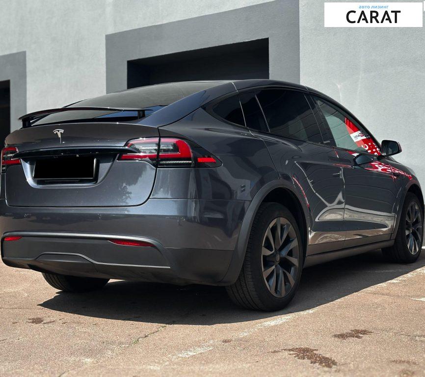 Tesla Model X 2022