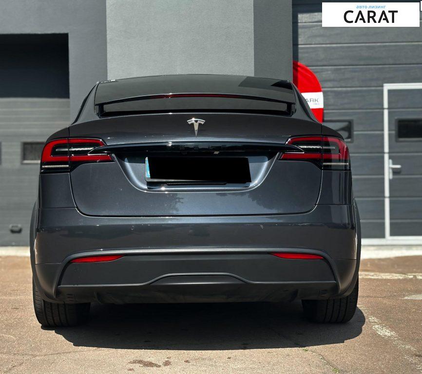 Tesla Model X 2022