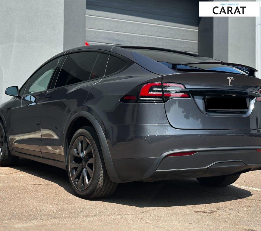 Tesla Model X 2022