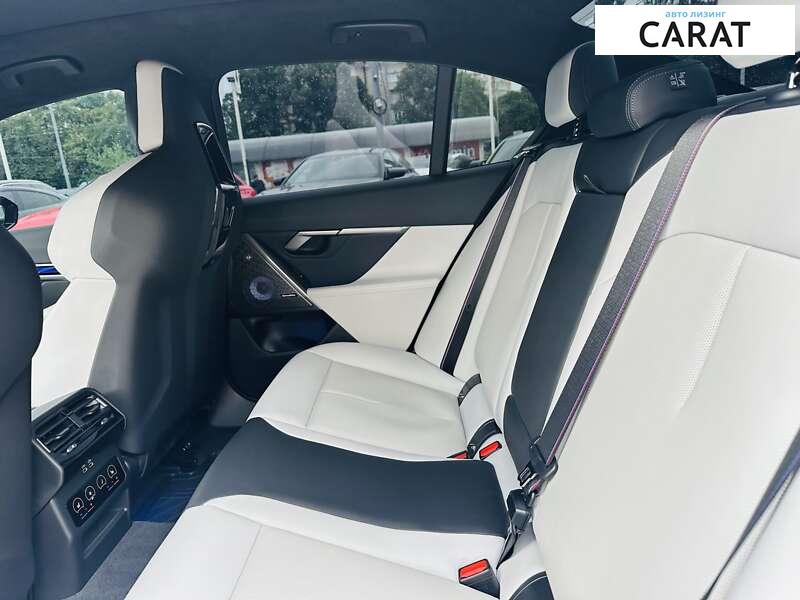 BMW M5 2024 BMW M5 2024