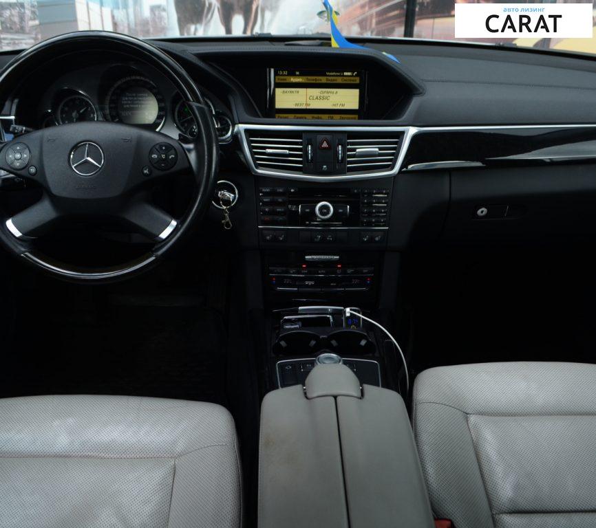 Mercedes-Benz E-Class 2010
