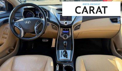 Hyundai Elantra 2012