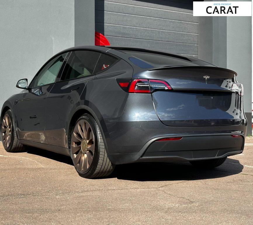 Tesla Model Y 2023