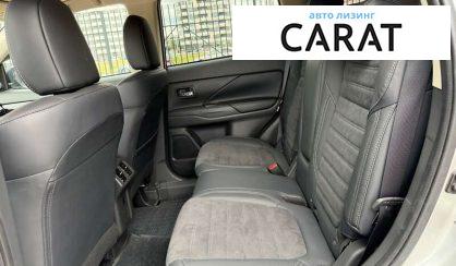 Mitsubishi Outlander 2023