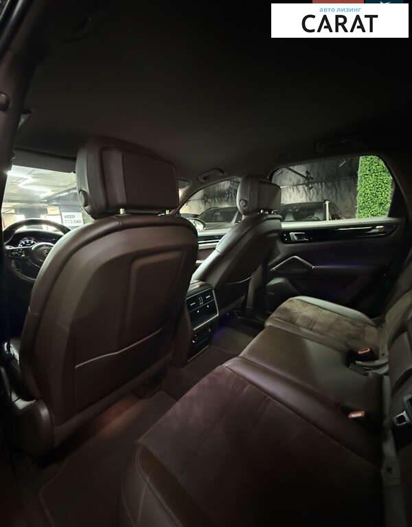 Porsche Cayenne 2019