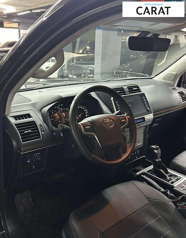 Toyota Land Cruiser Prado 2021