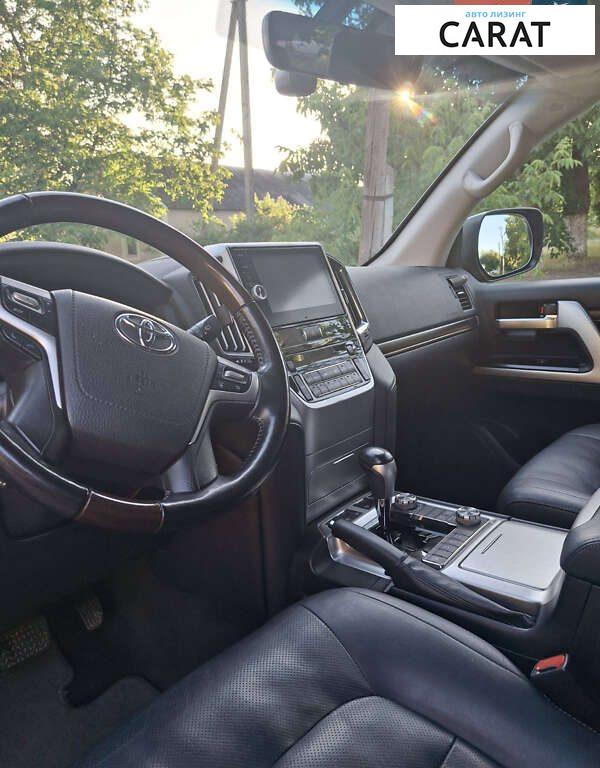 Toyota Land Cruiser 2020