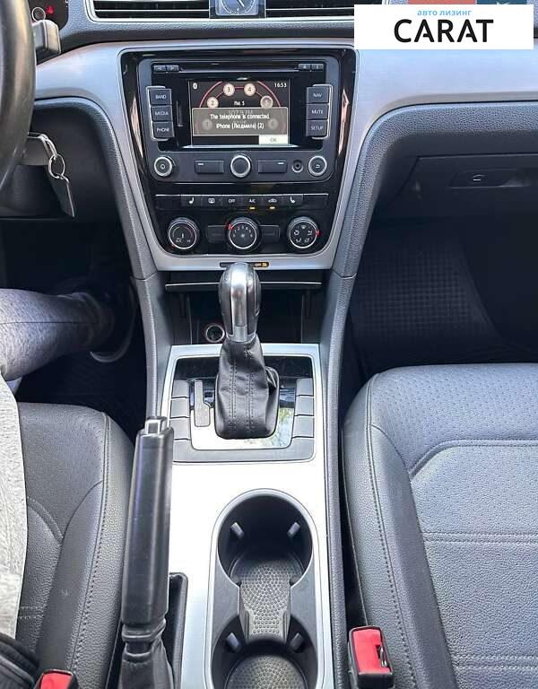 Volkswagen Passat 2013 Volkswagen Passat 2013