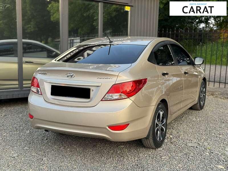 Hyundai Accent 2013 Hyundai Accent 2013