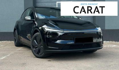 Tesla Model Y 2025