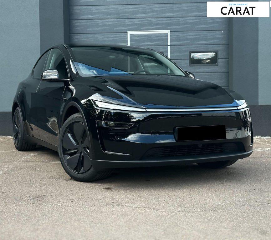 Tesla Model Y 2025
