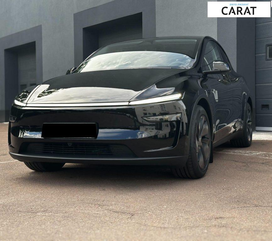 Tesla Model Y 2025