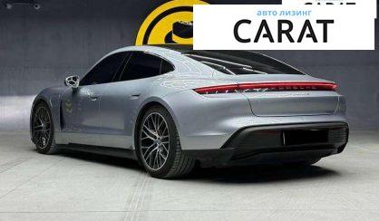 Porsche Taycan 2021