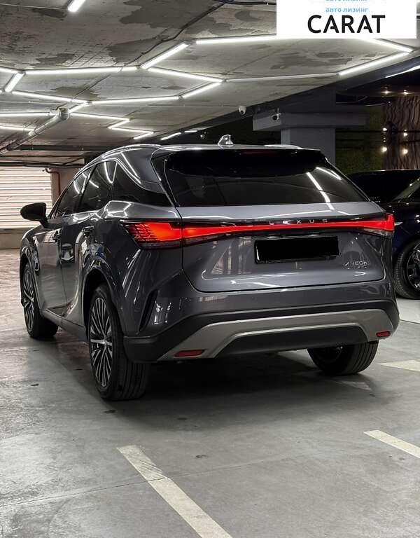 Lexus RX 2023