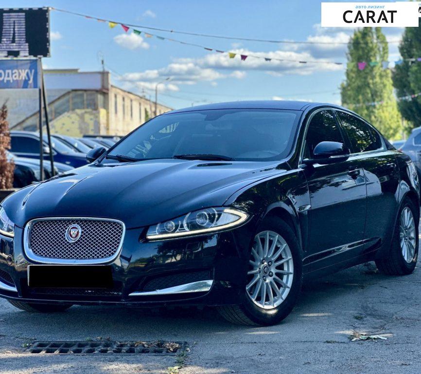 Jaguar XF 2012