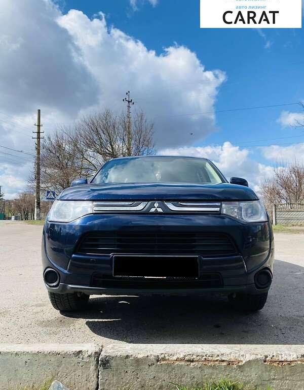 Mitsubishi Outlander 2013