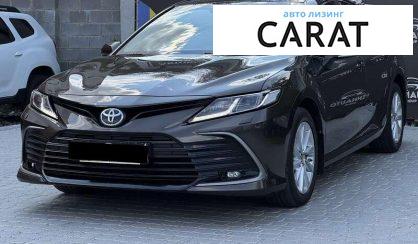 Toyota Camry 2021