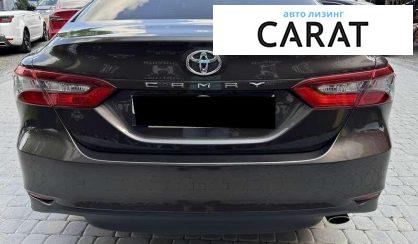 Toyota Camry 2021