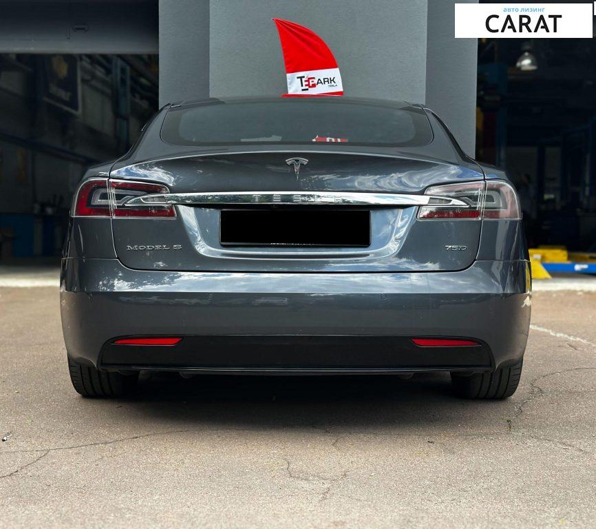 Tesla Model S 2016