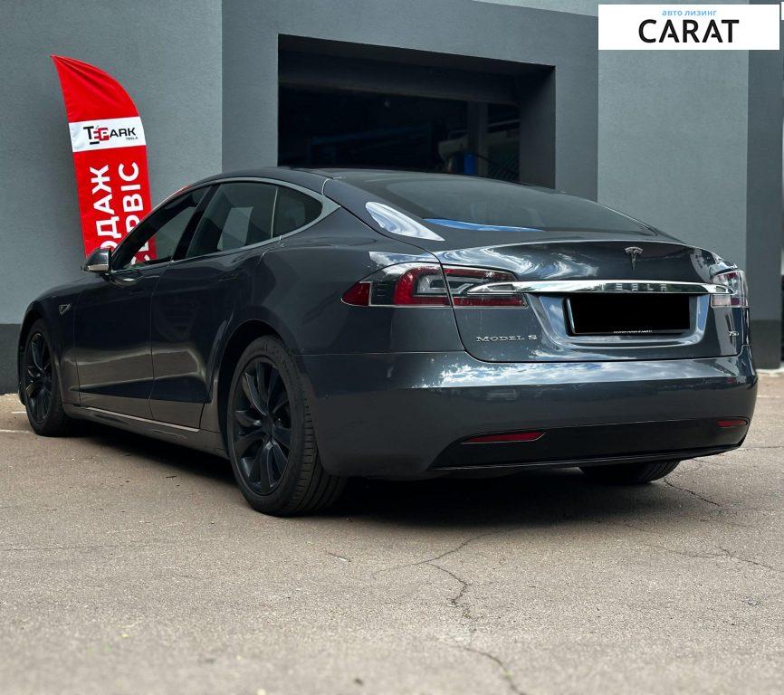 Tesla Model S 2016
