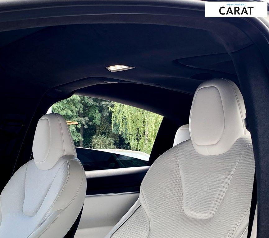 Tesla Model X 2024
