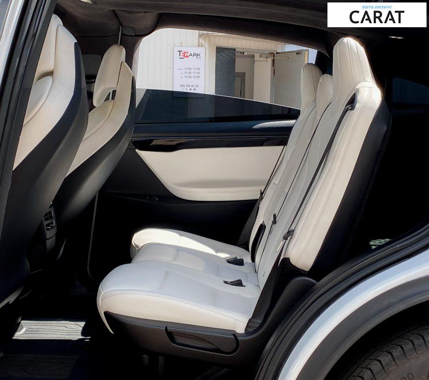 Tesla Model X 2019