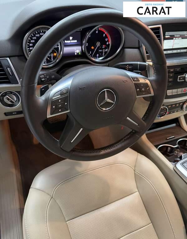 Mercedes-Benz M-Class 2015