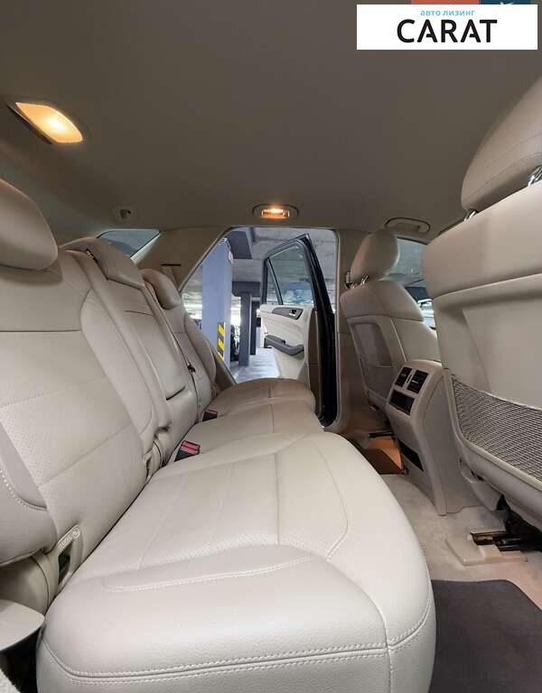 Mercedes-Benz M-Class 2015