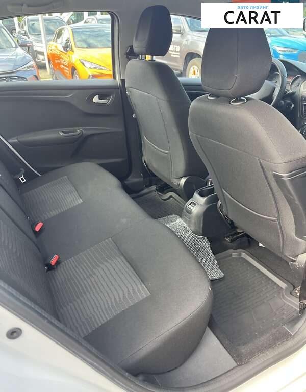 Peugeot 301 2020