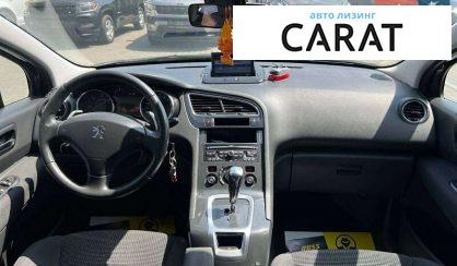 Peugeot 5008 2012
