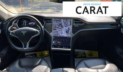 Tesla Model S 2014
