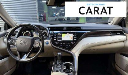 Toyota Camry 2019