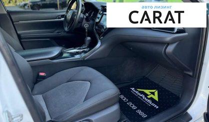 Toyota Camry 2019