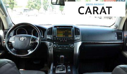 Toyota Land Cruiser 200 2011