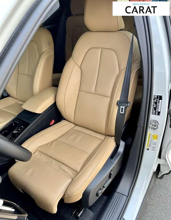 Volvo XC40 2021