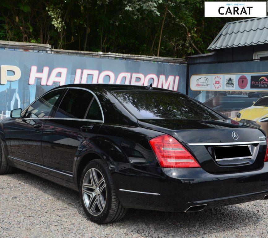 Mercedes-Benz S-Class 2013