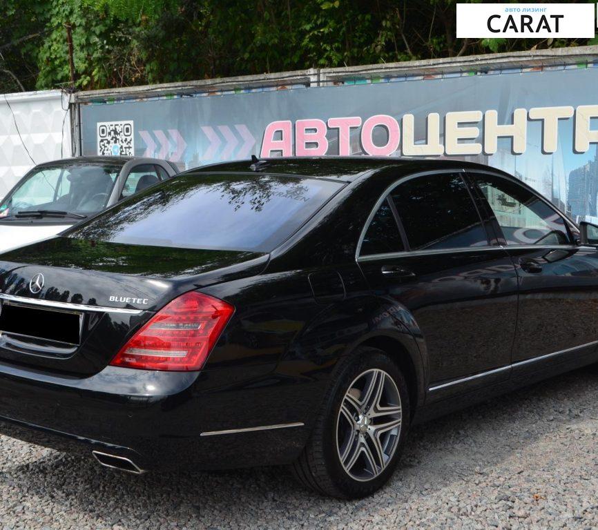 Mercedes-Benz S-Class 2013