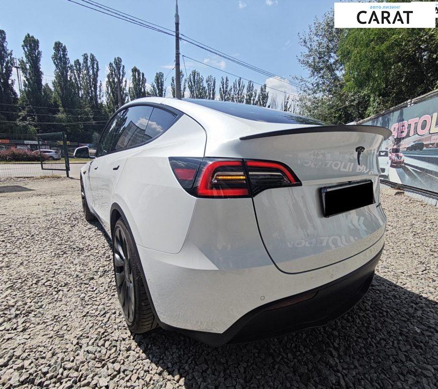 Tesla Model Y 2021